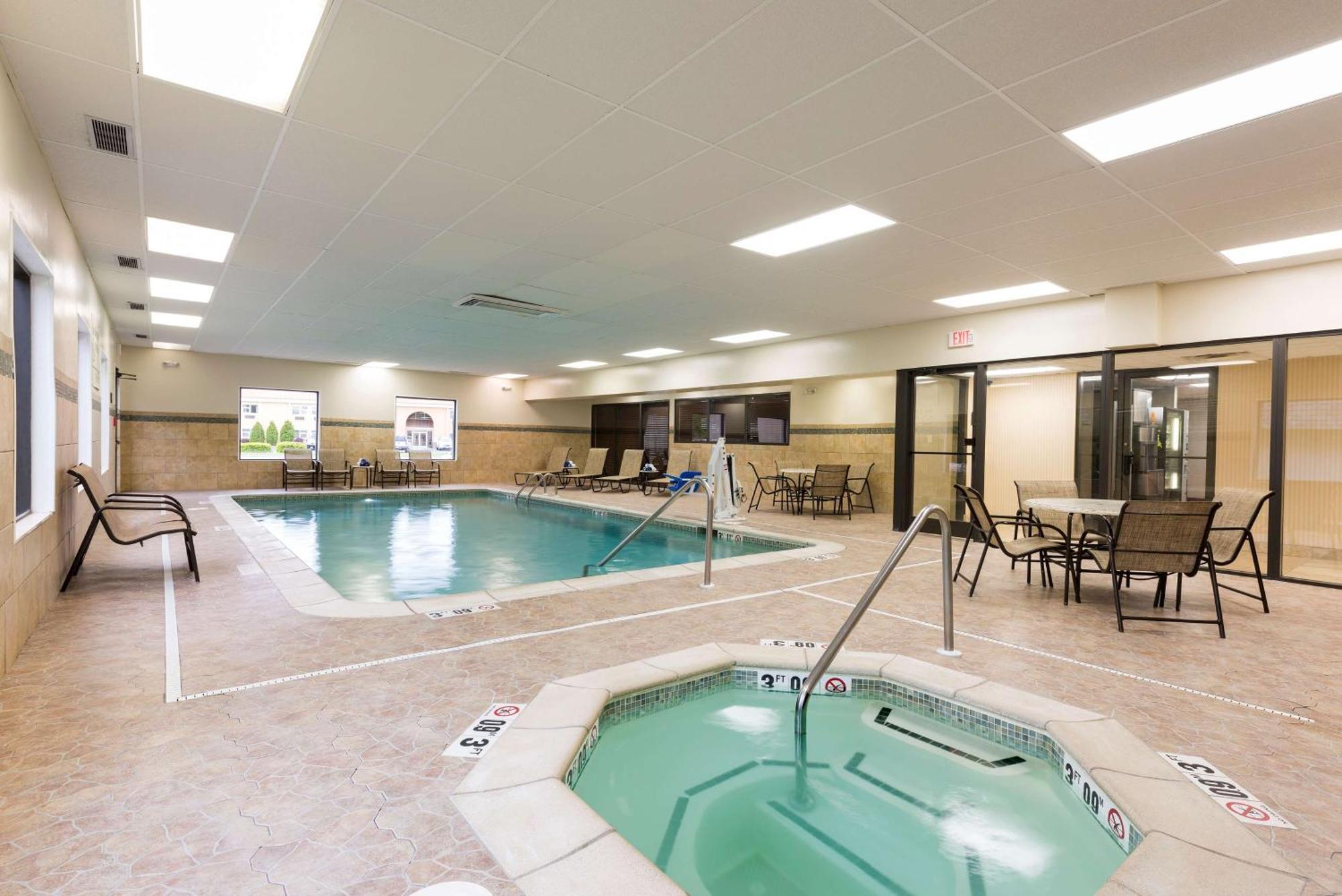 Hampton Inn Port Huron Eksteriør bilde