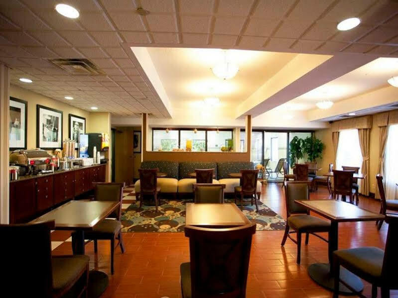 Hampton Inn Port Huron Eksteriør bilde